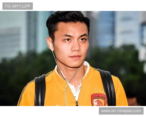 中超十大球星盘点：谁是中国足球的超级之星与未来希望