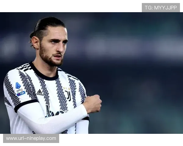 美国足球球星帅哥排行榜：盘点最具魅力的球场男神们